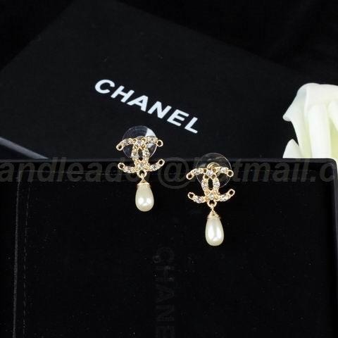 Chanel Earrings 668